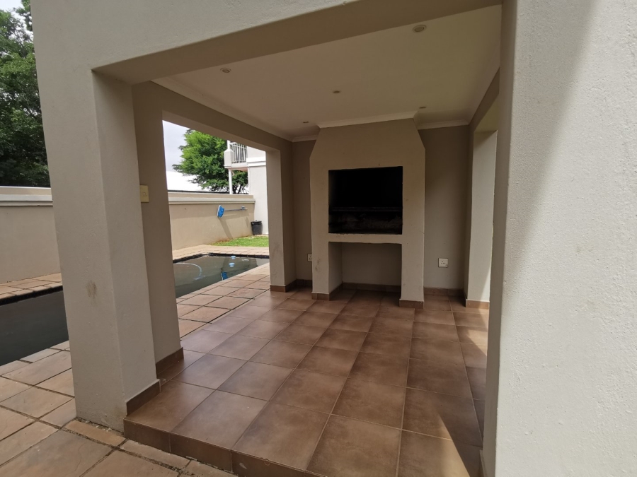 To Let 1 Bedroom Property for Rent in Die Bult North West